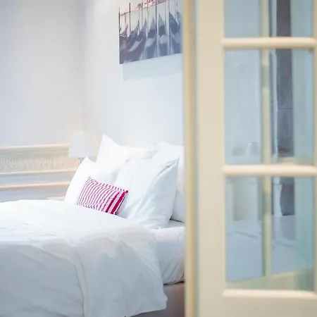 Heirloom - The House Of Trade Apartment