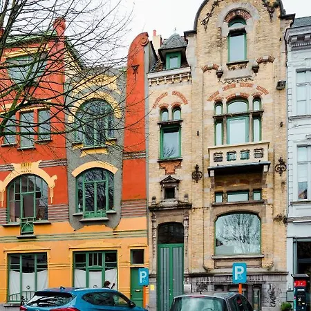 Heirloom - The House Of Trade Apartment *